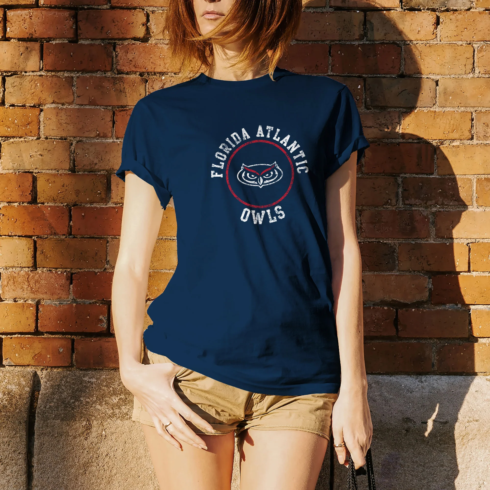 Florida Atlantic University Owls Distressed Circle Logo Short Sleeve T Shirt - Navy - Image 4