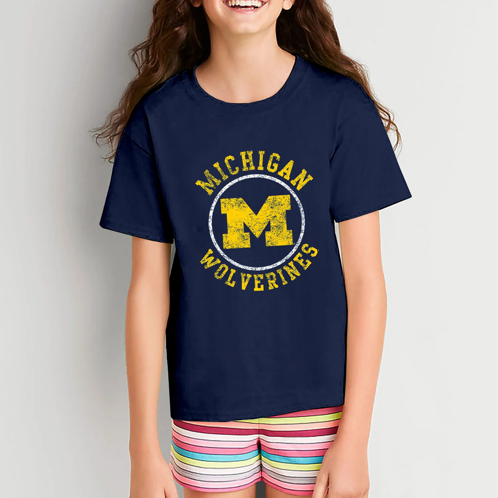 Michigan Distressed Circle Logo Youth T-Shirt - Navy - Image 4